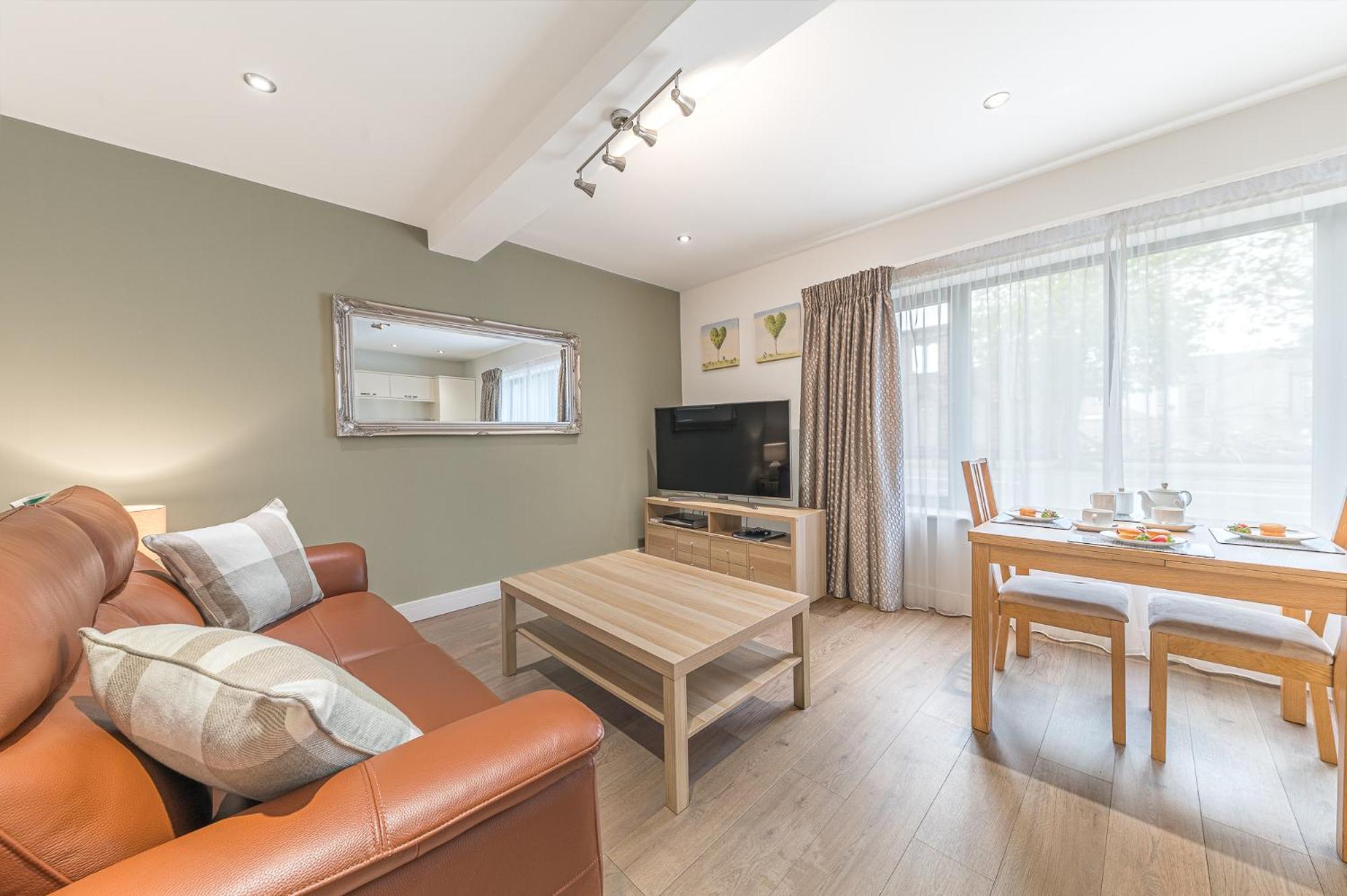 Abbey Apartments Modern Aparthotel For Tourists & Professionals Barrow-in-Furness Exteriör bild