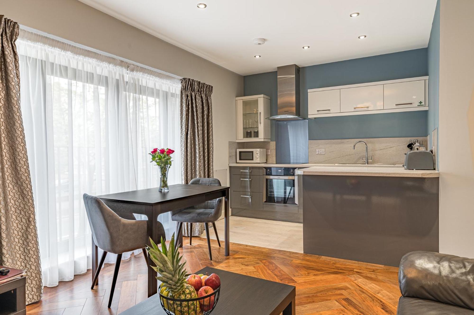 Abbey Apartments Modern Aparthotel For Tourists & Professionals Barrow-in-Furness Exteriör bild