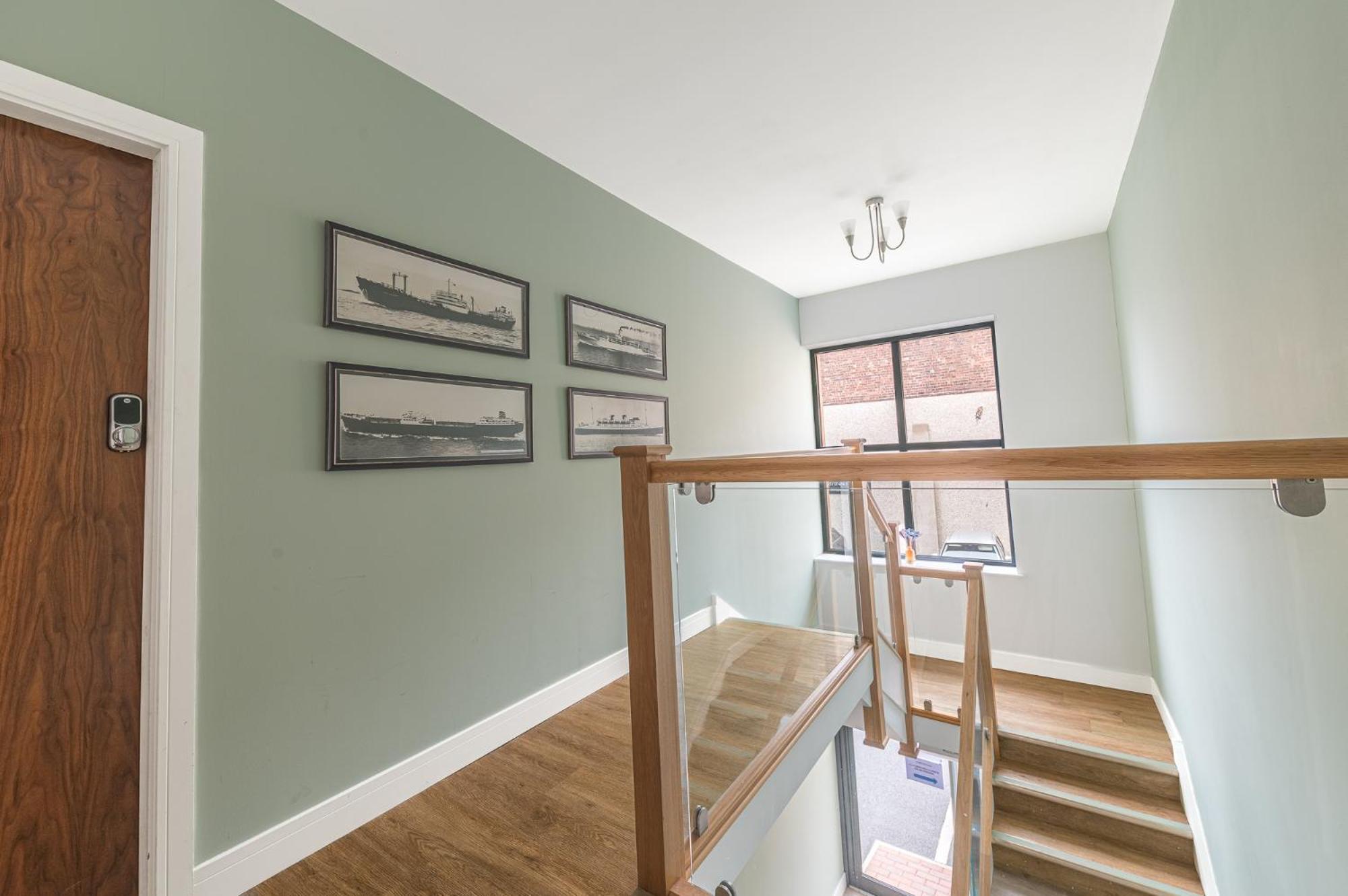 Abbey Apartments Modern Aparthotel For Tourists & Professionals Barrow-in-Furness Exteriör bild