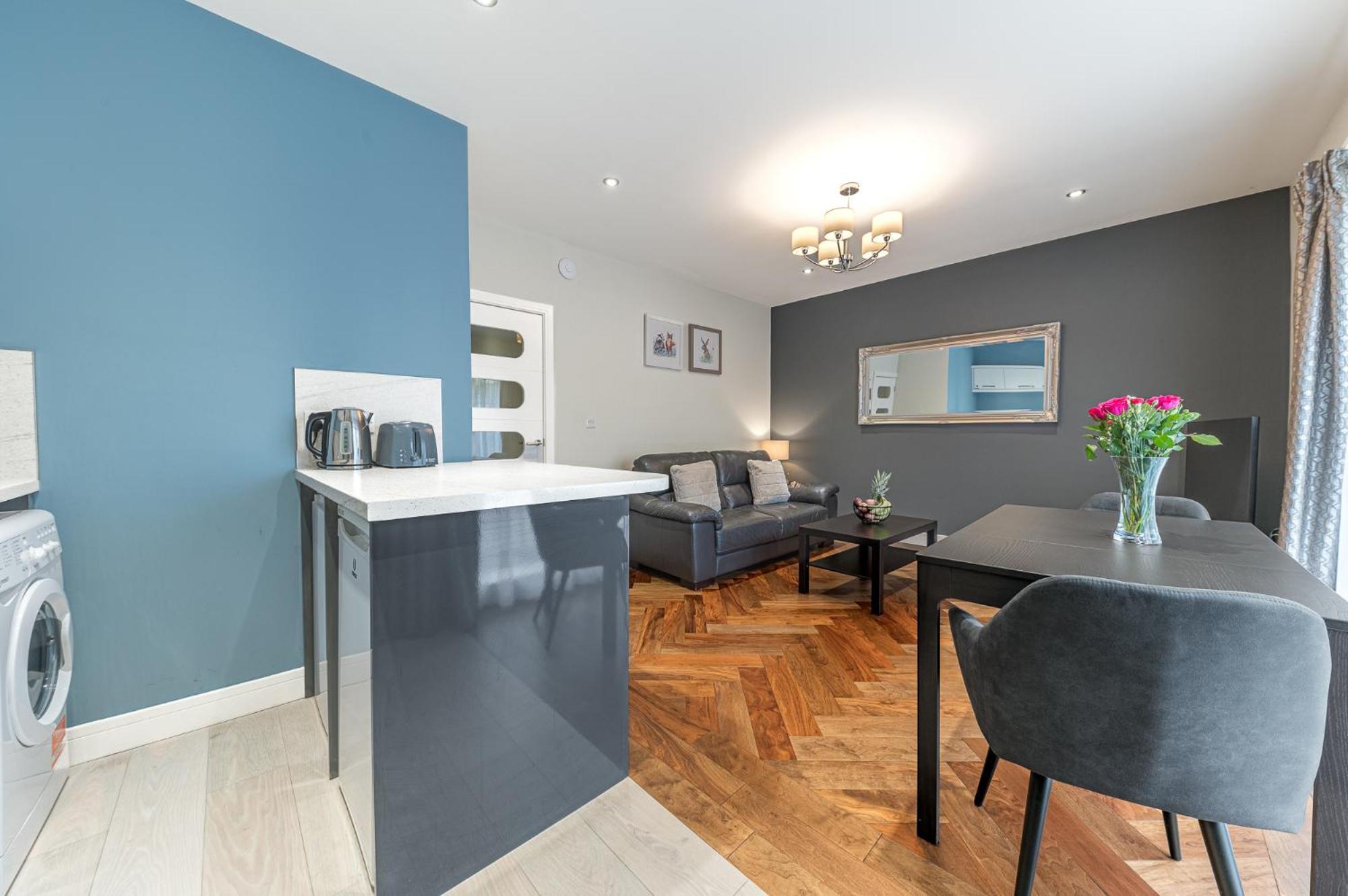 Abbey Apartments Modern Aparthotel For Tourists & Professionals Barrow-in-Furness Exteriör bild