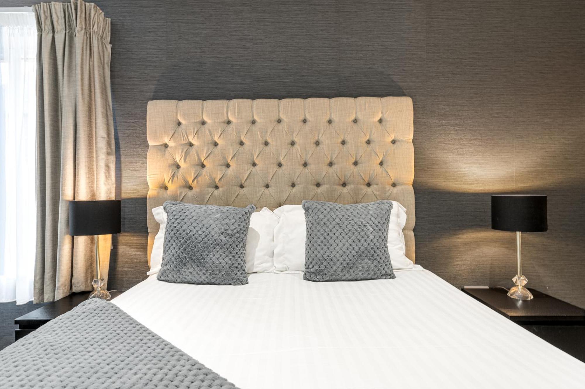 Abbey Apartments Modern Aparthotel For Tourists & Professionals Barrow-in-Furness Rum bild