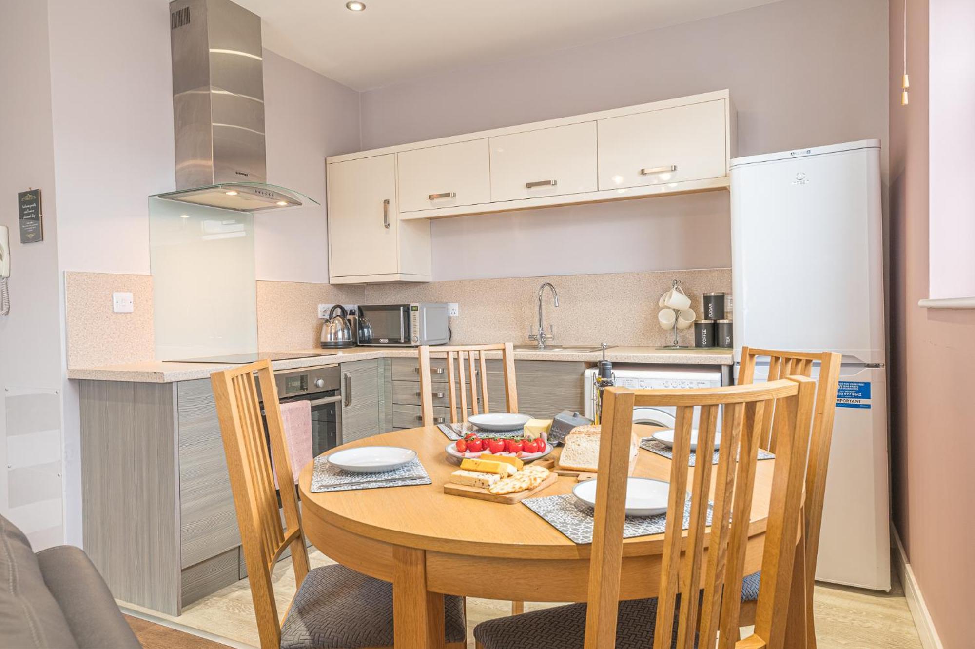 Abbey Apartments Modern Aparthotel For Tourists & Professionals Barrow-in-Furness Exteriör bild