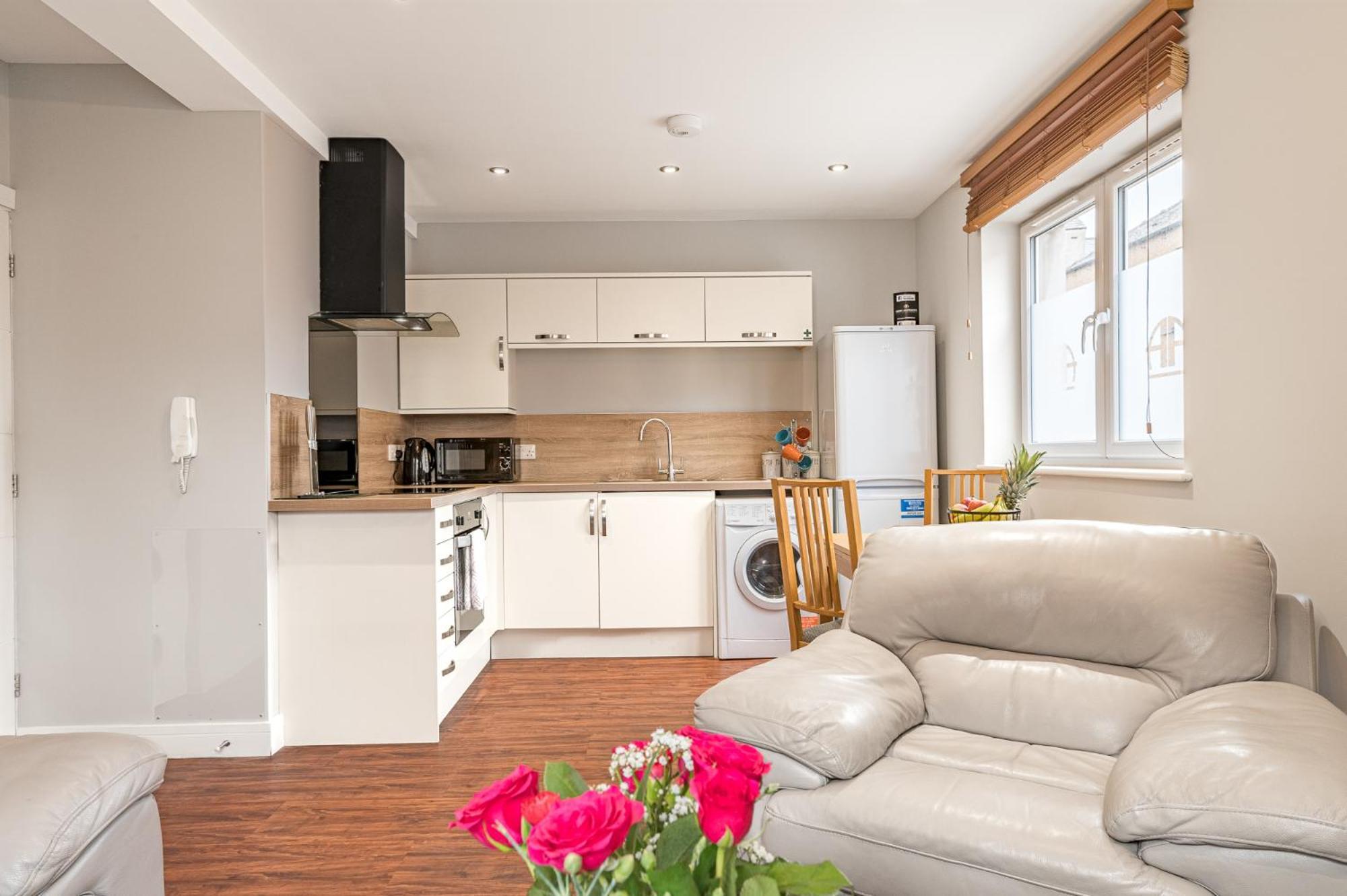 Abbey Apartments Modern Aparthotel For Tourists & Professionals Barrow-in-Furness Rum bild