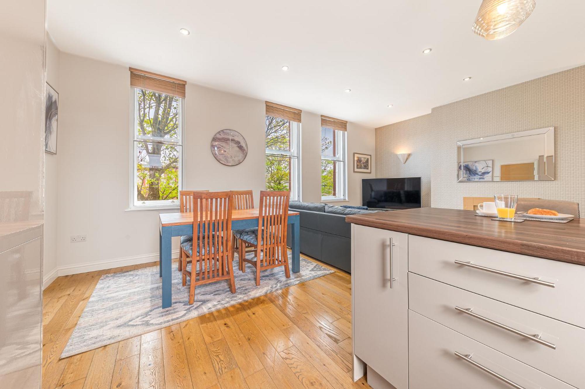 Abbey Apartments Modern Aparthotel For Tourists & Professionals Barrow-in-Furness Rum bild