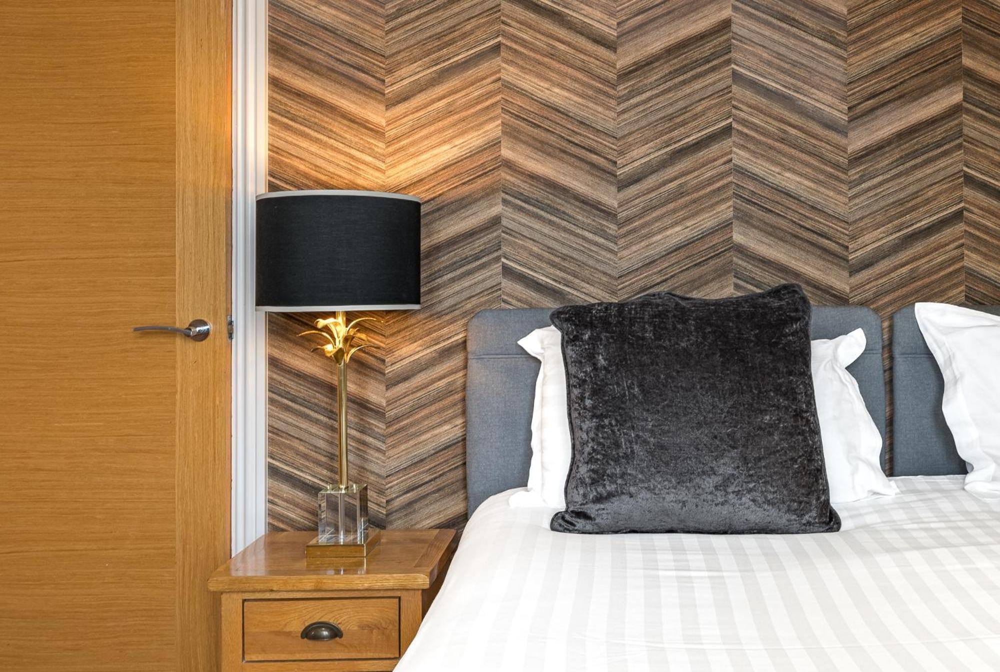 Abbey Apartments Modern Aparthotel For Tourists & Professionals Barrow-in-Furness Rum bild
